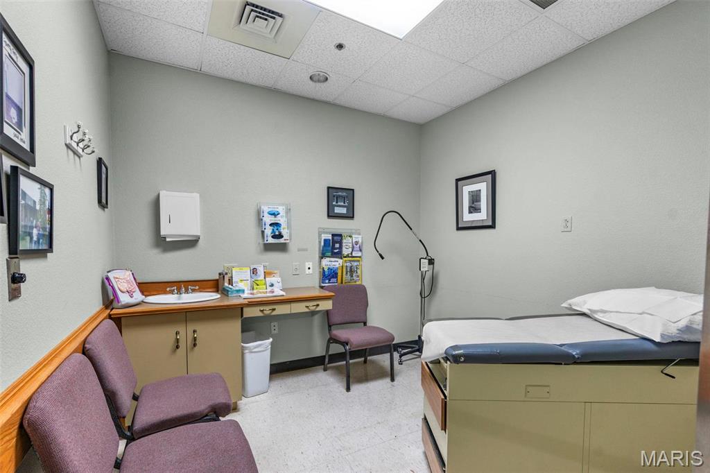 Chapel Heights - Commercial Sale