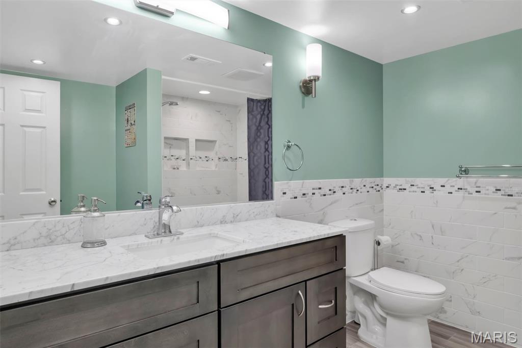 Parkside Condo - Residential