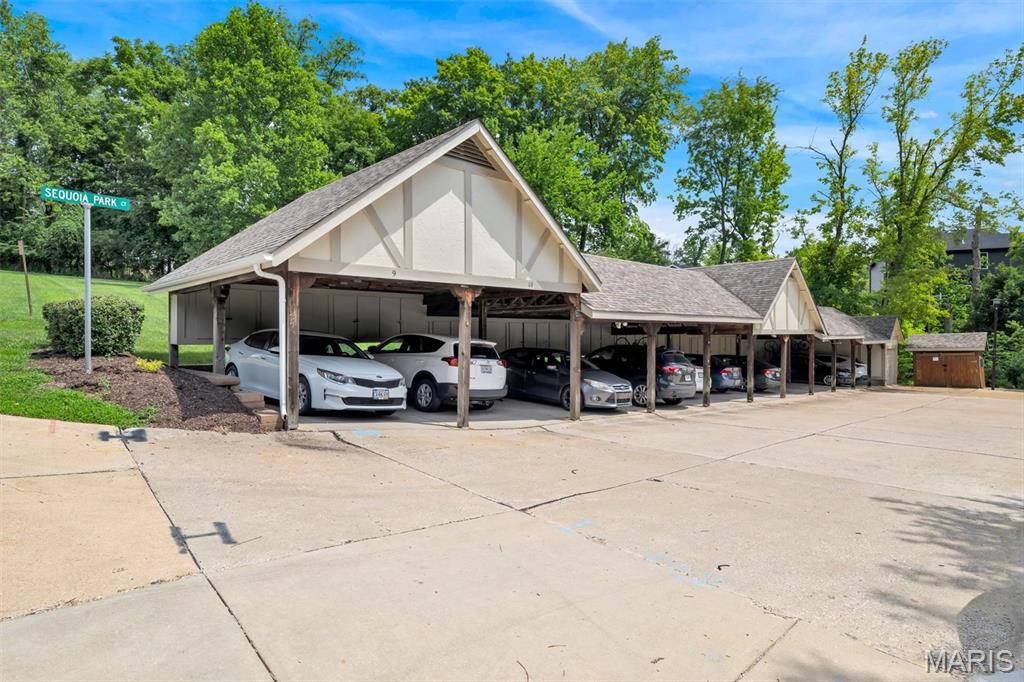 Parkside Condo - Residential
