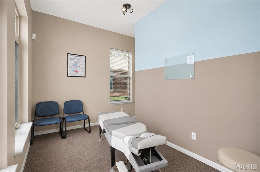 Office Villas At Creekside - Commercial Sale