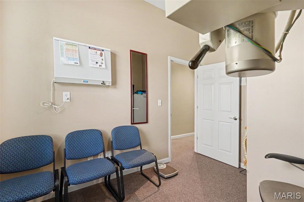 Office Villas At Creekside - Commercial Sale