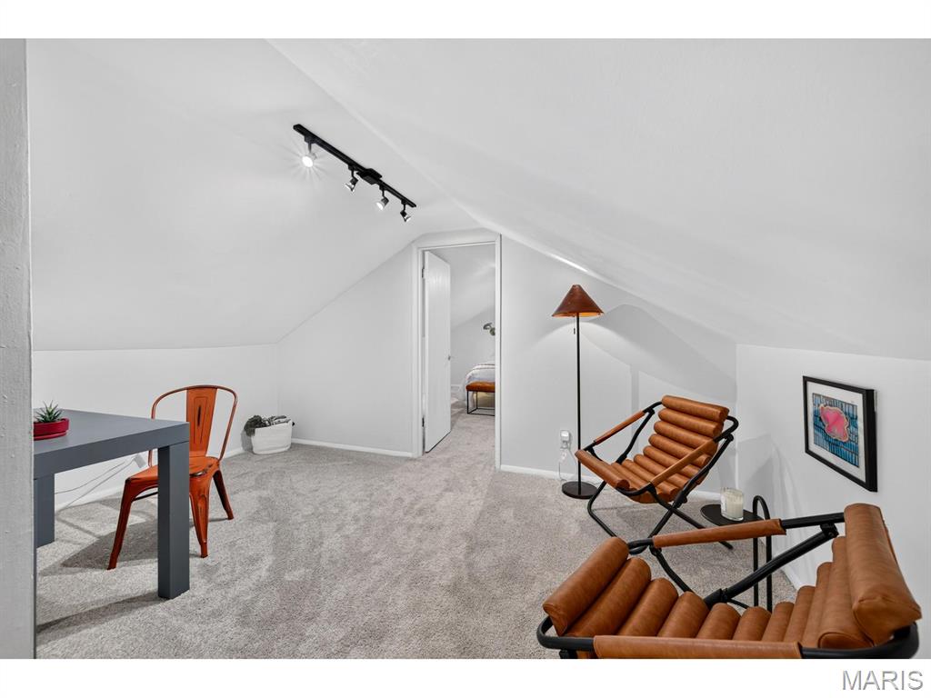 Maelln Place - Residential