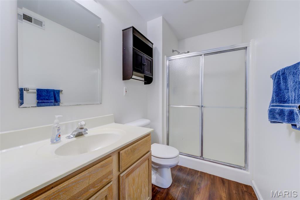 Turnberry Gardens Ph1 Condo & Esmt Prcl C - Residential