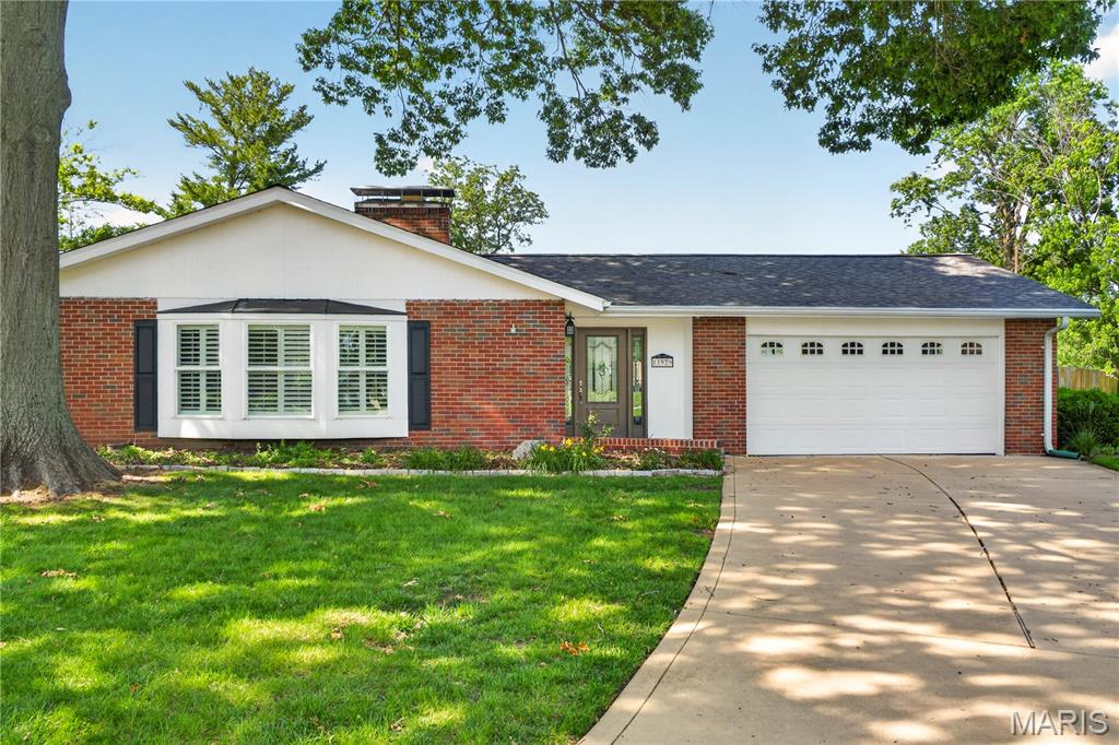 Get that peaceful, easy feeling on Paradise Ln. This easy-living slice of paradise sits in a quiet neighborhood on a quiet street quietly located next to everything you need. This impeccably maintained home features a LARGE back yard complete with privacy fencing. Inside you'll find open kitchen, living, dining, and family spaces; an en-suite primary, guest bedrooms, and a wood-burning fireplace. Best of all, one-level living means never having to climb the stairs with a laundry basket or to change an air filter.