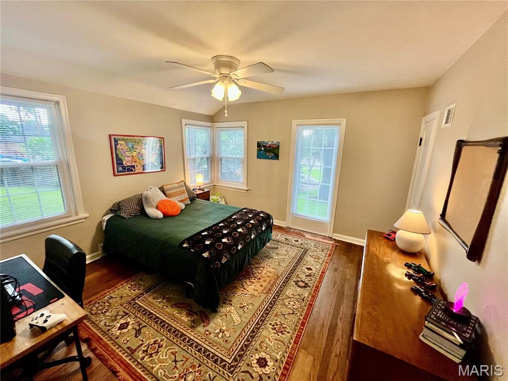 Mc Knight Park - Residential