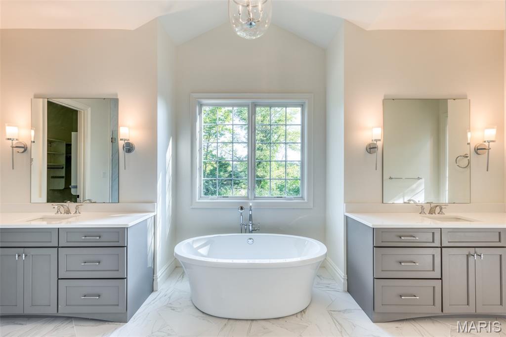 Thornhill Estates - Residential