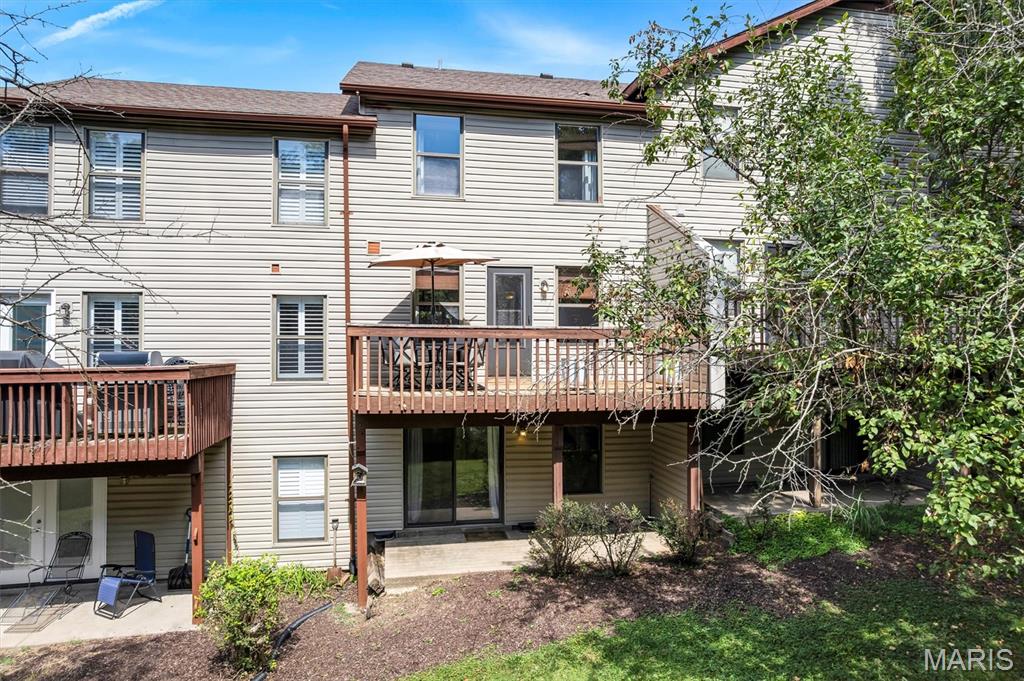 Chesterfield Village Twnhms A - Residential