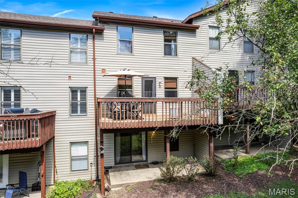 Chesterfield Village Twnhms A - Residential