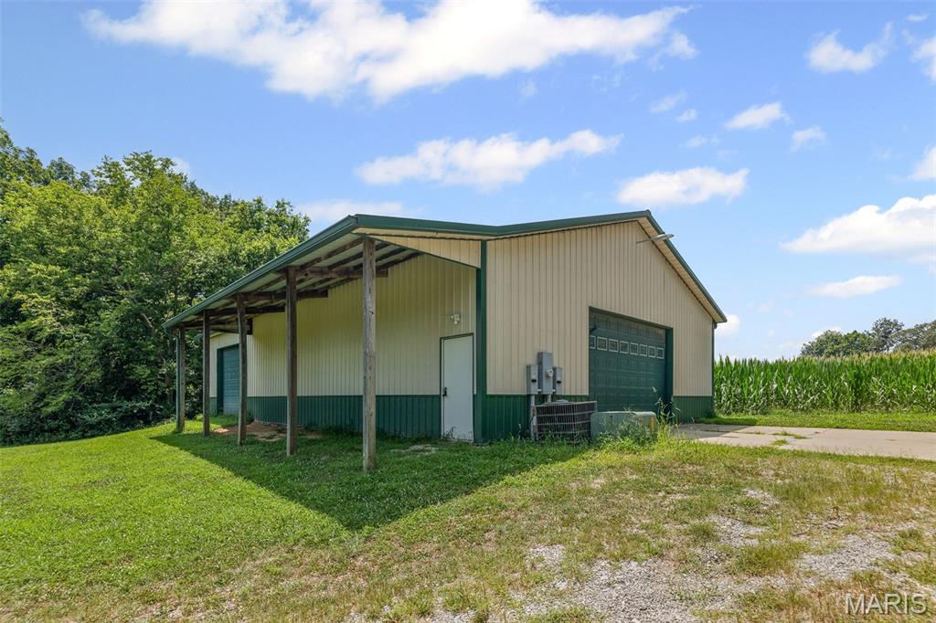 Not in a subdivision - Farm