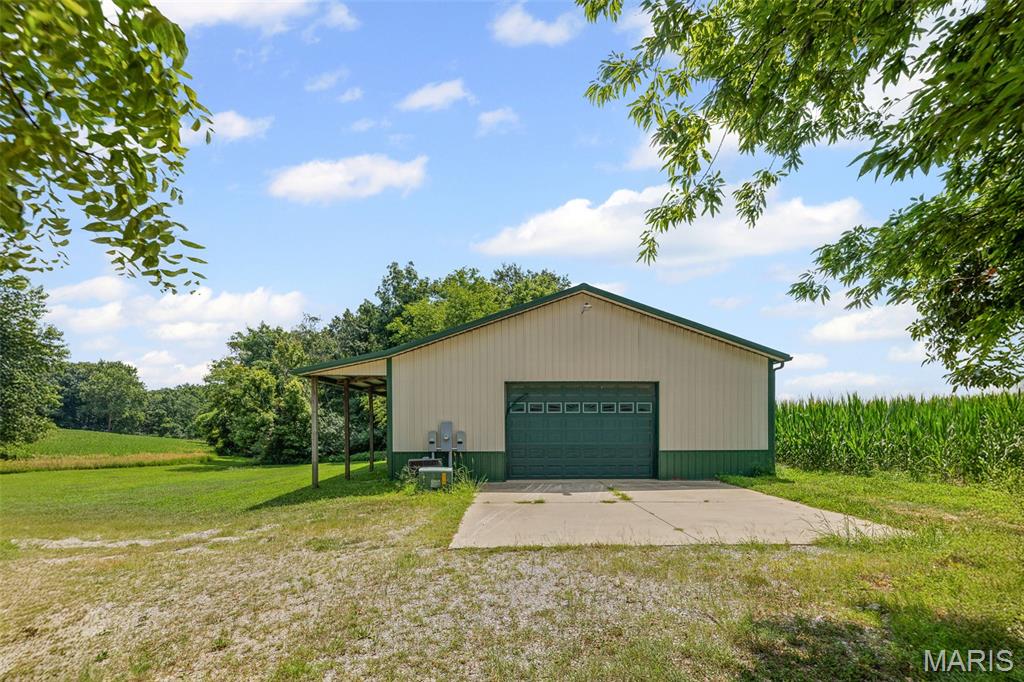 Not in a subdivision - Farm