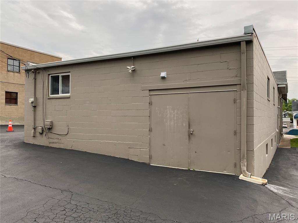 Pennsylvania Park 1 - Commercial Sale