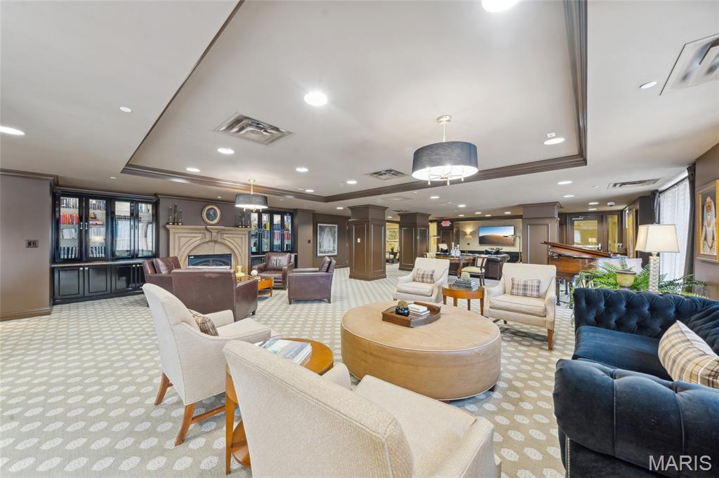 Park Plaza Residential Condo - Residential
