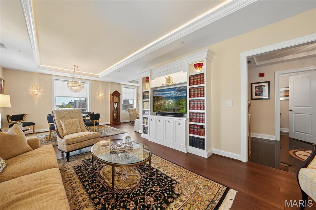 Park Plaza Residential Condo - Residential