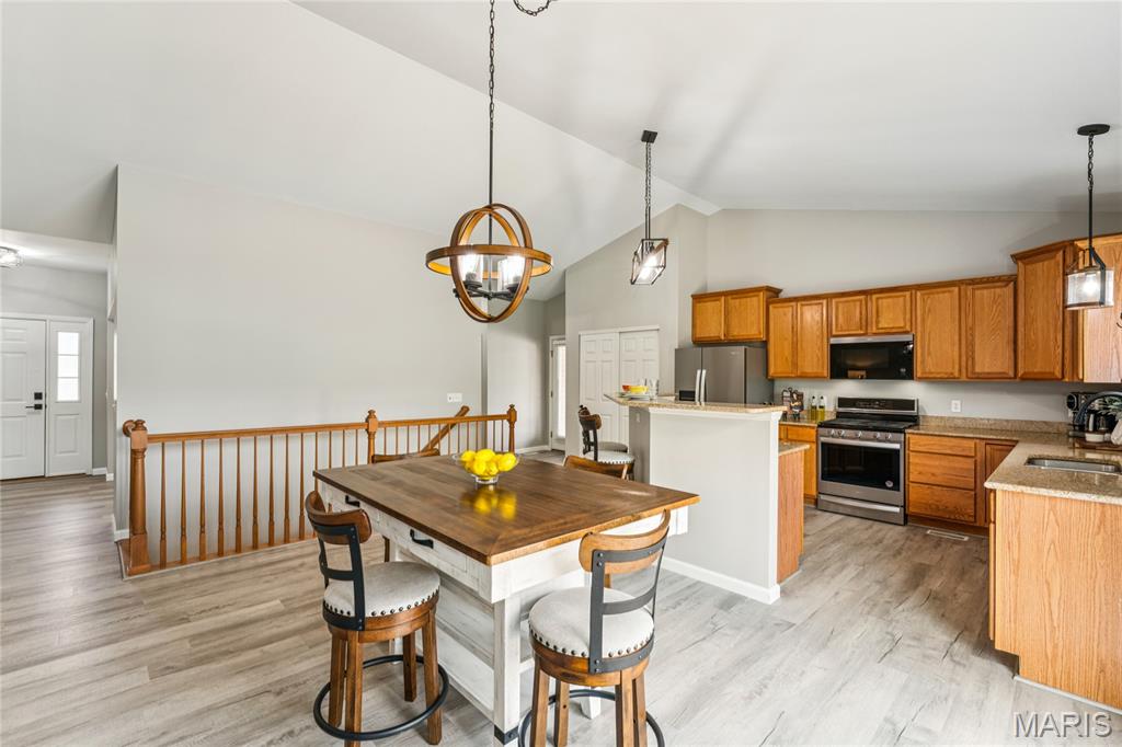 Stone Ridge Canyon #6 - Residential