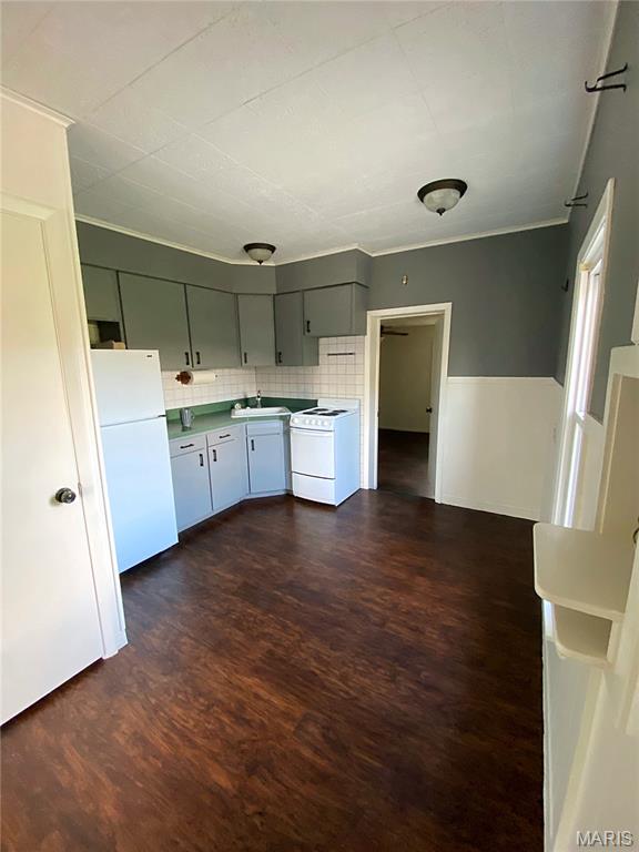 Litchfield - Commercial Sale