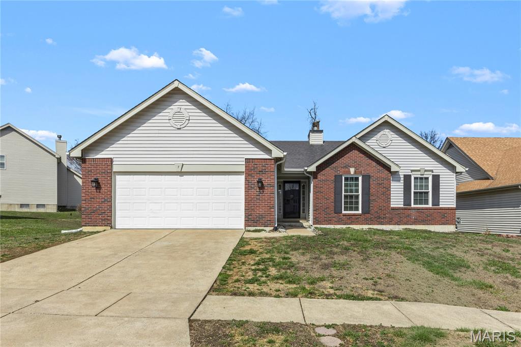 Welcome to 7 Country Lane Court—an inviting & beautiful 4BR/3BA home with vaulted ceilings, on a quiet cul-de-sac, packed with space, style, and standout features. Step inside the bright open foyer to the soaring floor-to-ceiling windows an abundance of natural light and create an airy, open feel. A spacious family room on the lower level is the perfect gathering spot, anchored by a cozy wood-burning fireplace for those relaxing nights in. The finished basement expands your living and entertaining options—ideal for a rec room, media space, home gym, or guest setup. 
Retreat to the primary suite featuring a walk-in closet and a spa-inspired bath with a walk-in jacuzzi tub—your own private escape.
Many upgrades throughout, and all appliances stay. New furnace system—making this home truly move-in ready. Don’t miss your chance to own a bright, comfortable home with room to spread out in a highly sought after Florissant location!