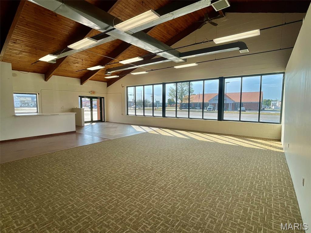 Aljeta & Kutters Add 05 - Commercial Sale