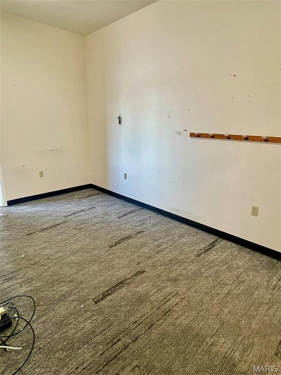 Aljeta & Kutters Add 05 - Commercial Sale
