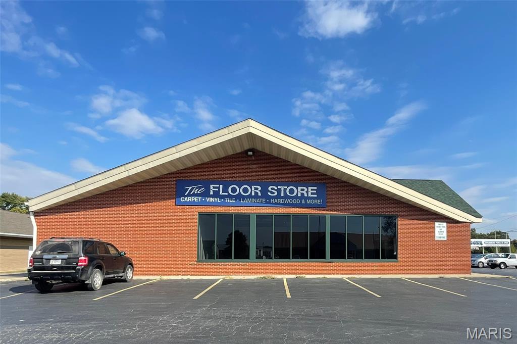 Aljeta & Kutters Add 05 - Commercial Sale