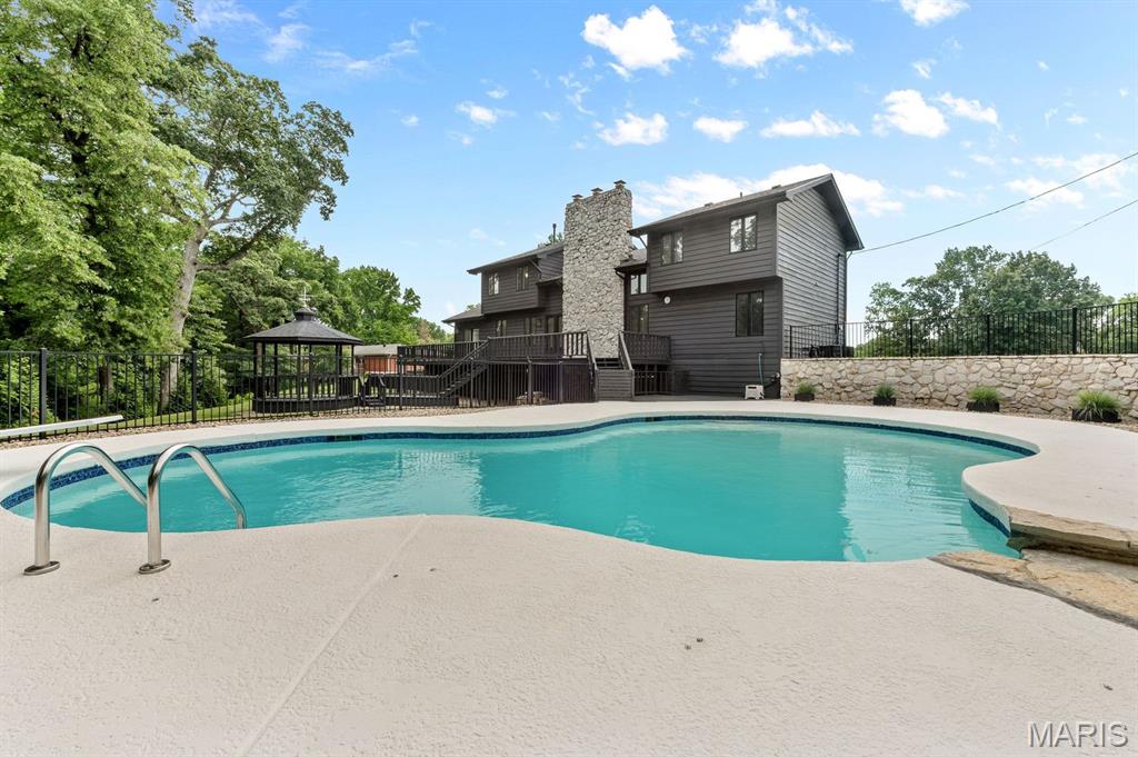 Pinnacle - Residential