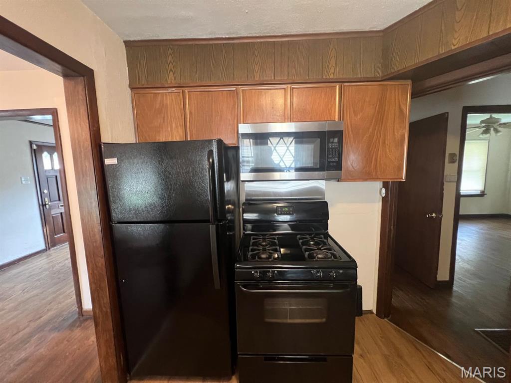 Village Of St Ann - Residential Lease