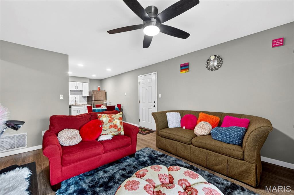 Fern Ridge Condo 4 - Residential Lease