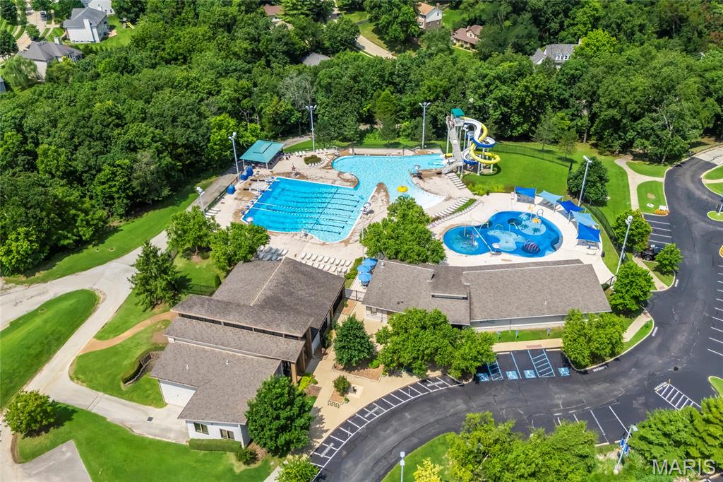 The Estates At Parkview - Residential