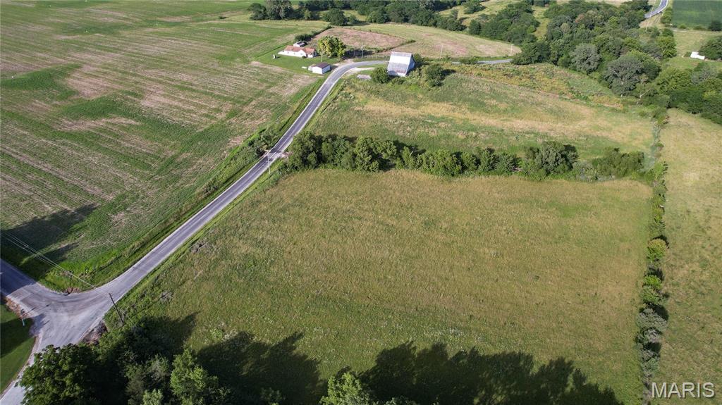 Not in a subdivision - Land