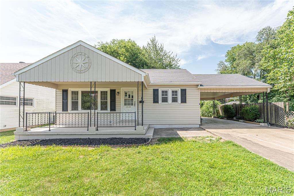 This charming 2-bedroom, 1-bath home is getting ready to hit the market! Thoughtfully updated and move-in ready, this home offers comfort, style, and peace of mind.

 Recent updates include:
• Brand-new oven
• Updated electrical devices, including outlets, switches, and smoke detectors
• Third-party home inspection provided

* See full update list for all details. 

Showings to start July 10th. Schedule your showings today!