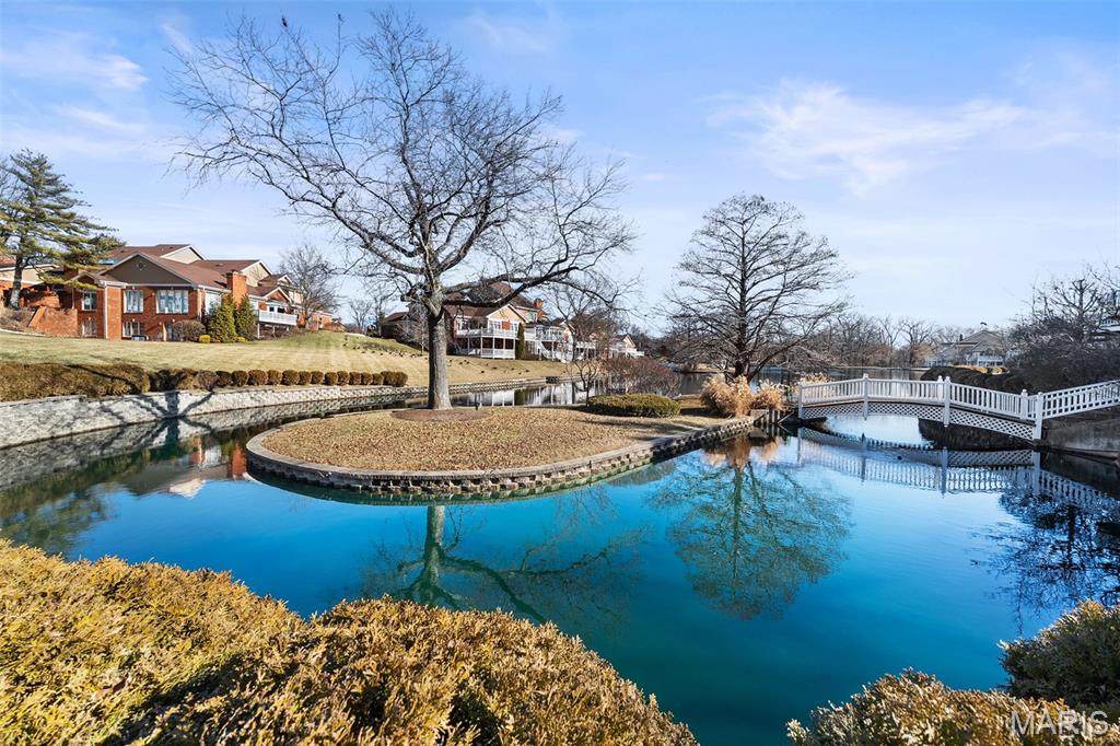 Carlyle Two - Residential