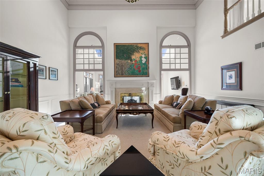 Carlyle Two - Residential