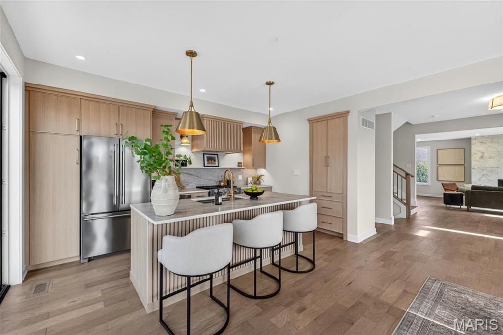 tower hill - Residential