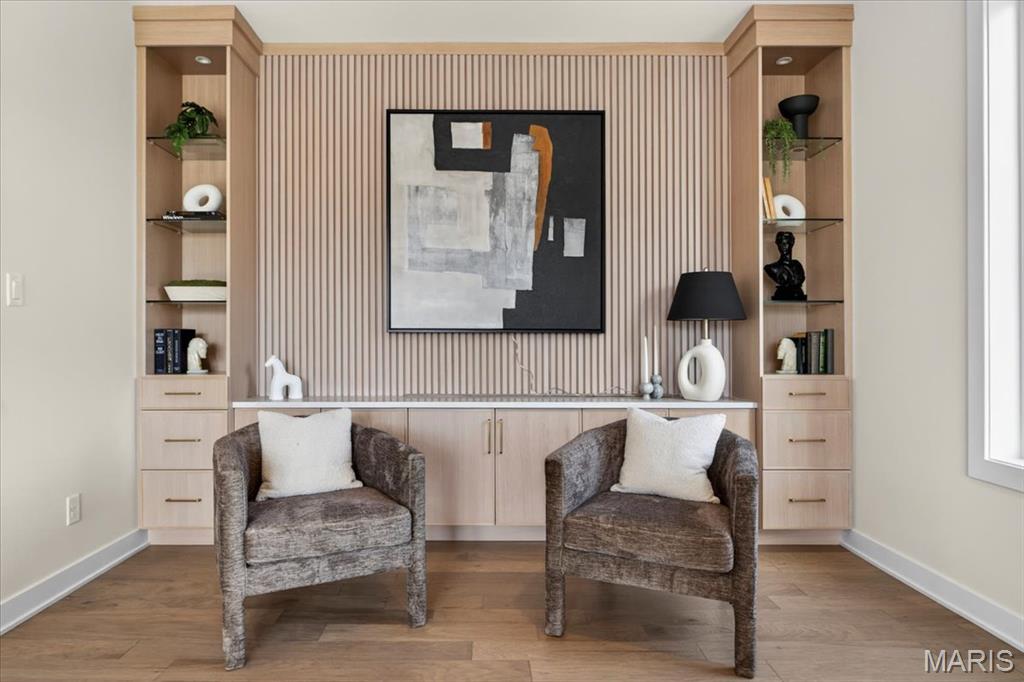 tower hill - Residential