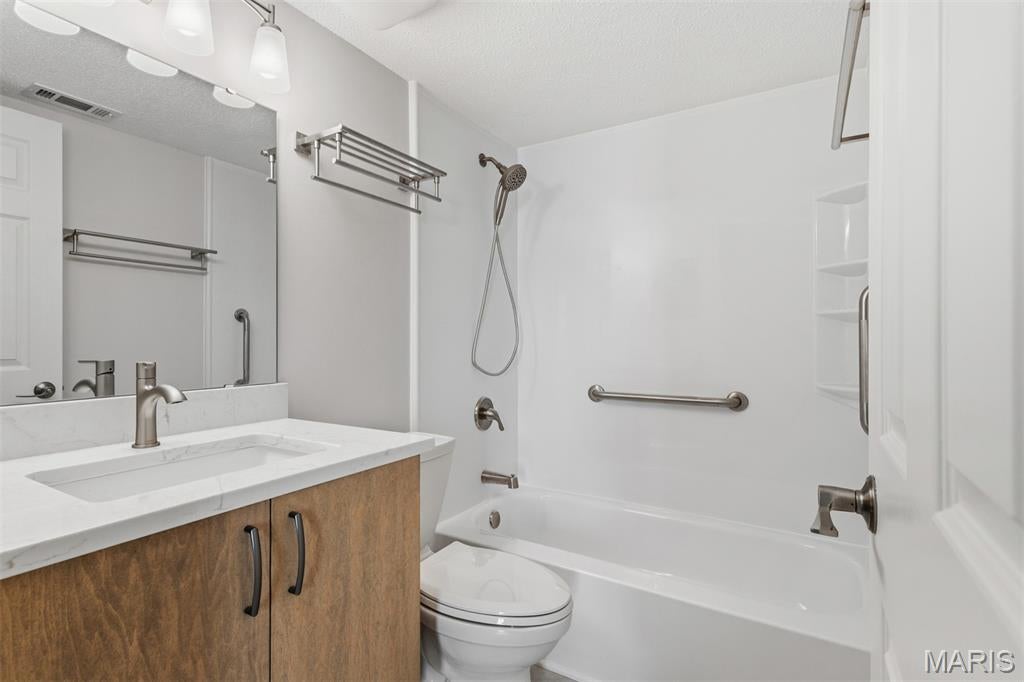 Hanna Place Condo 2 - Residential