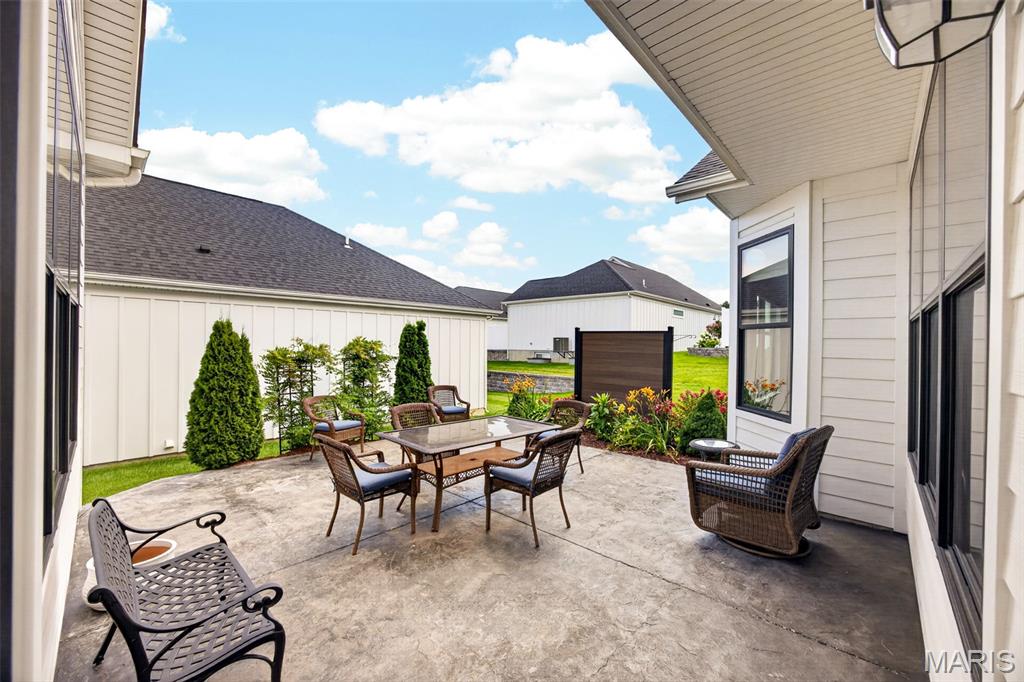 Courtyards At Barathaven - Residential
