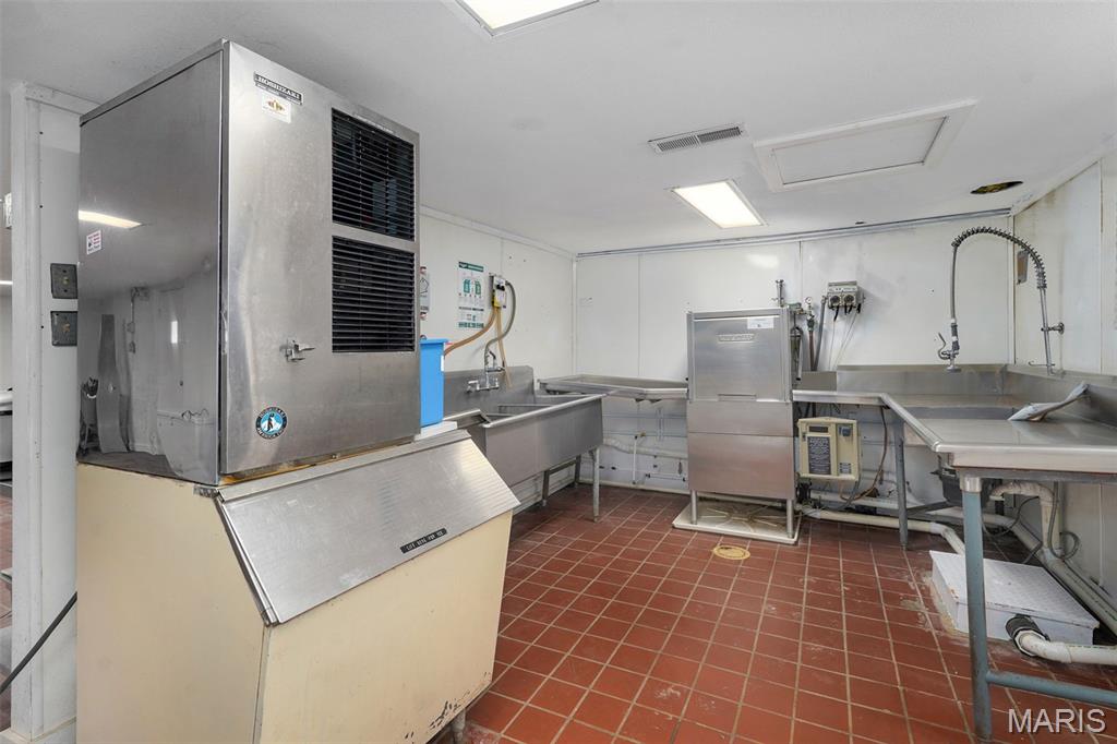 Eagle's Nest Event Center & Campground - Commercial Sale