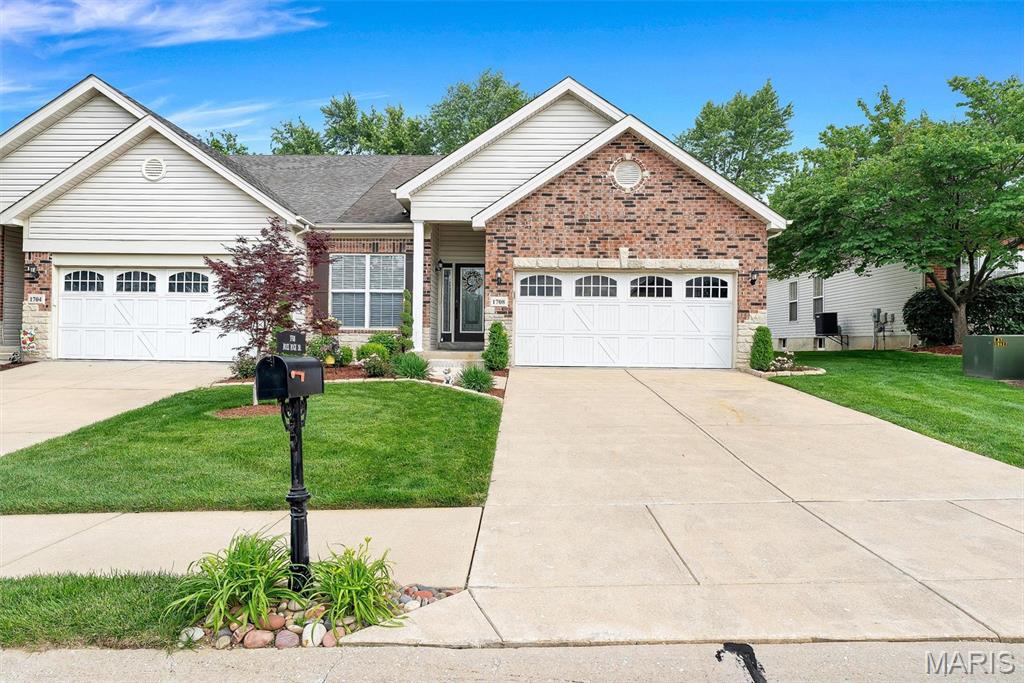 Hollow Brook - Residential