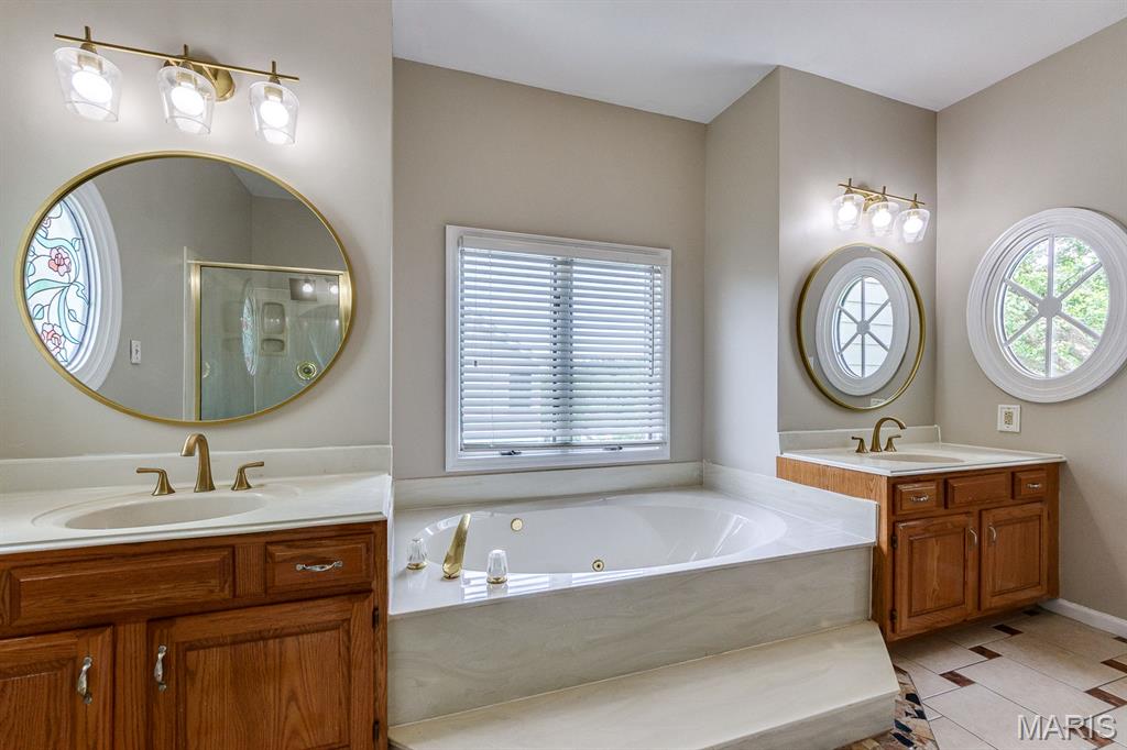 Turnberry Place - Residential