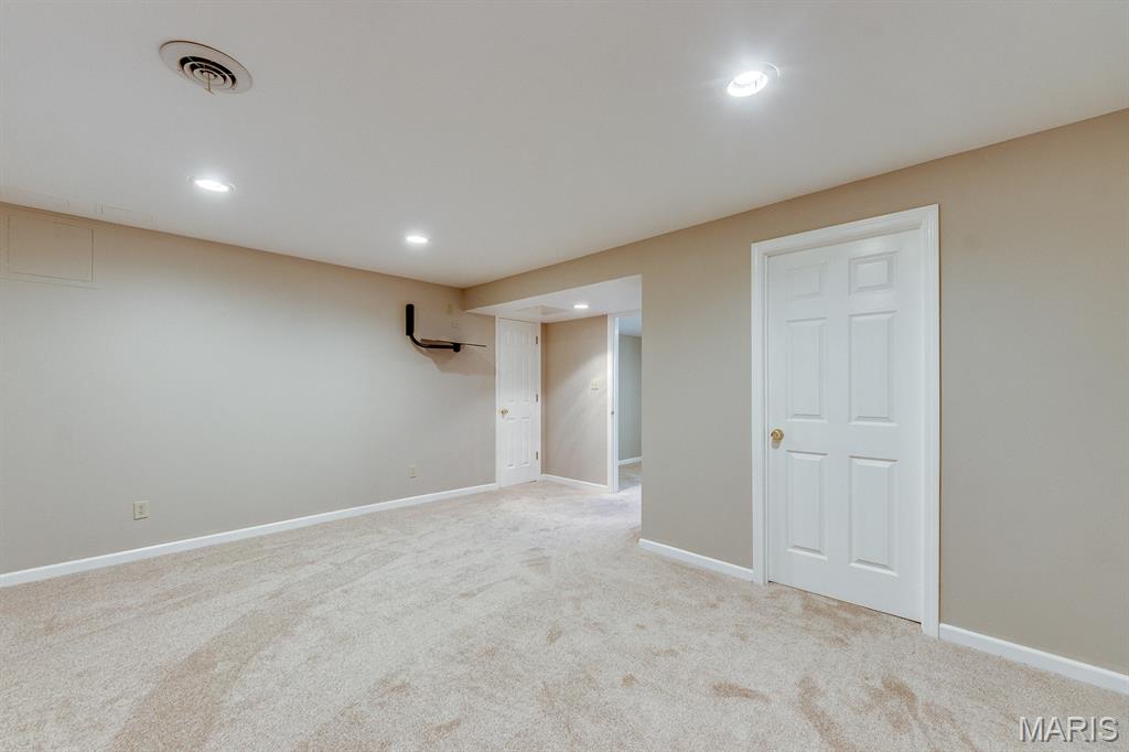 Turnberry Place - Residential