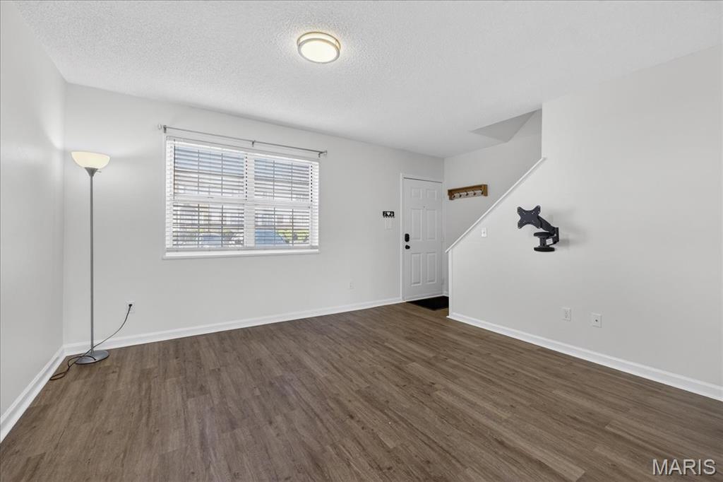 Brentwood Forest Condo Ph Seven - Residential
