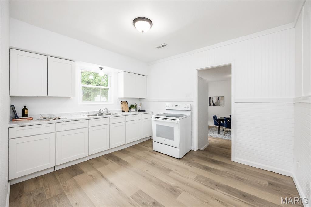 Adair Gardens Anx - Residential