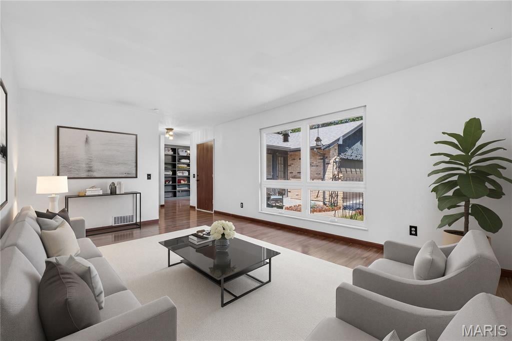 Cardinal Spgs 1 - Residential