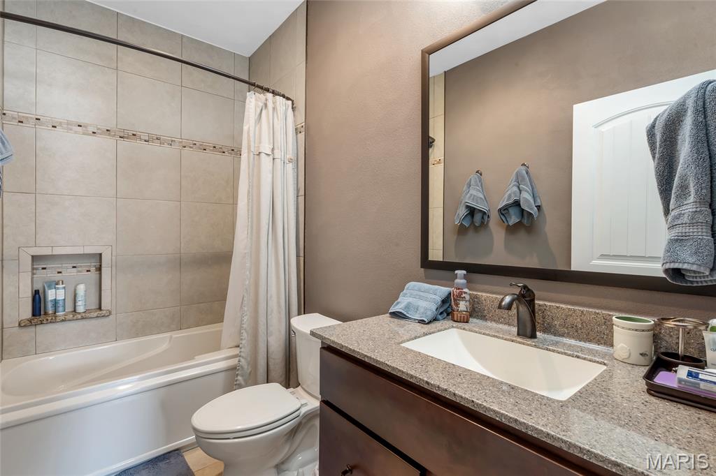 Somerset Place Ph 04 - Residential