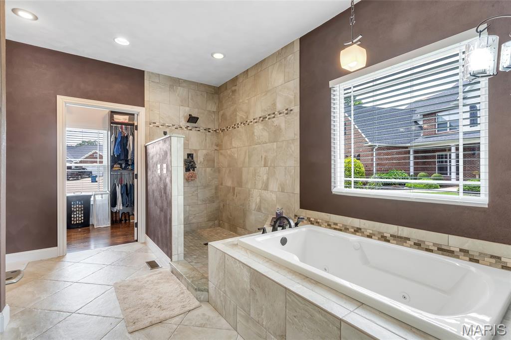 Somerset Place Ph 04 - Residential