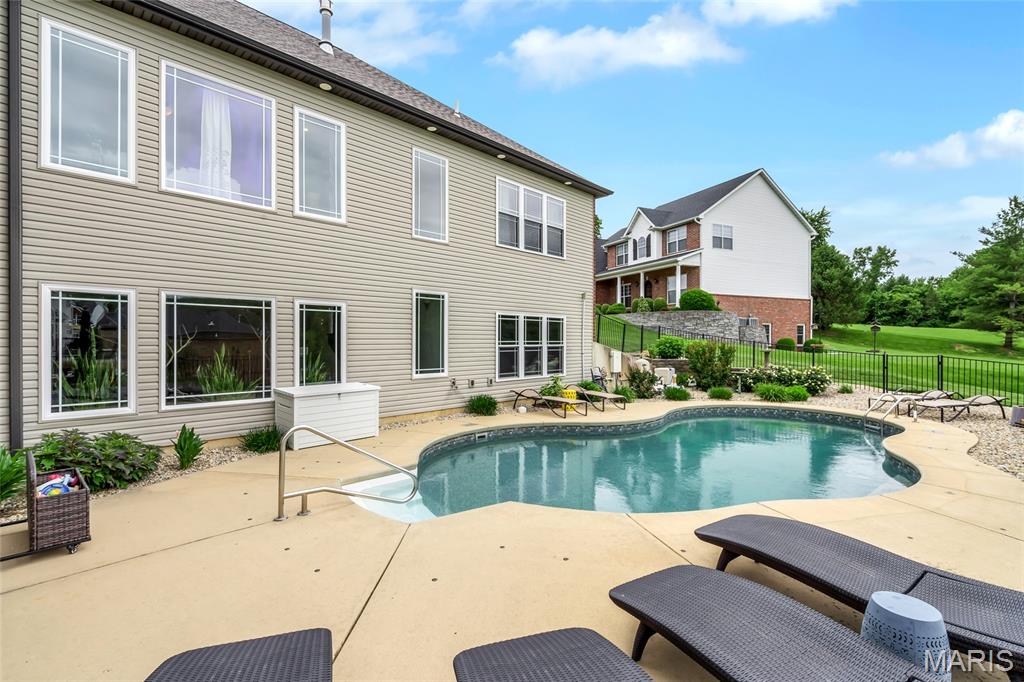 Somerset Place Ph 04 - Residential