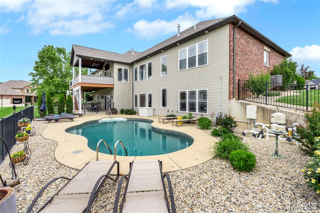 Somerset Place Ph 04 - Residential