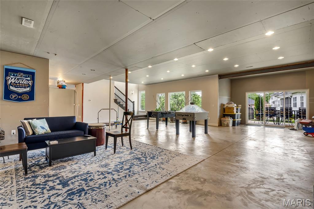 Somerset Place Ph 04 - Residential