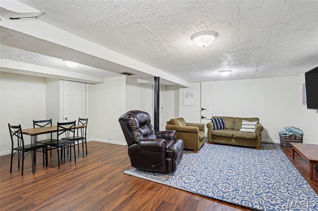 Melvin Place 2 - Residential