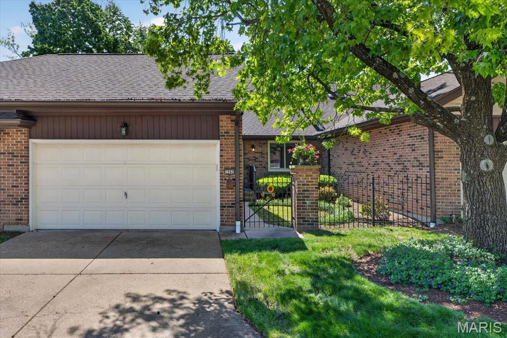 Enjoy effortless villa living in this beautifully updated ranch, tucked away on a quiet cul-de-sac in the highly sought-after Parkway Gardens Village community. With over 1,600 square feet of stylish, single-level living, this move-in ready home offers 2 bedrooms, 2 full bathrooms, a front-entry 2-car garage, and a private gated courtyard that enhances both charm and privacy.
Inside, bright and versatile living spaces are designed to adapt to your lifestyle, featuring a spacious family room anchored by a cozy brick gas fireplace, a separate dining room, and an inviting living or sitting area. Sliding glass doors fill the home with natural light and provide a seamless connection to the outdoors. The well-positioned kitchen offers convenience and function, located just steps from a walk-in laundry room with included washer and dryer.
The primary suite is a comfortable retreat with generous double closets and a private ensuite bath, while a second bedroom and full bath are perfect for guests or a home office. The full lower level provides abundant storage and excellent potential for future living space.
Step outside to your own private oasis, where the patio and fenced garden area create an ideal setting for morning coffee, relaxing evenings, entertaining, or gardening.
Enjoy a truly low-maintenance lifestyle with HOA amenities that include exterior maintenance, roof, landscaping, snow removal, sewer, water, and trash, along with access to a community clubhouse, pool, tennis courts, and guest parking.
Ideally located near parks, shopping, dining, and major highways, and within the highly rated Parkway School District, this home offers the perfect blend of comfort, convenience, and carefree living. A rare opportunity to own in this desirable community.