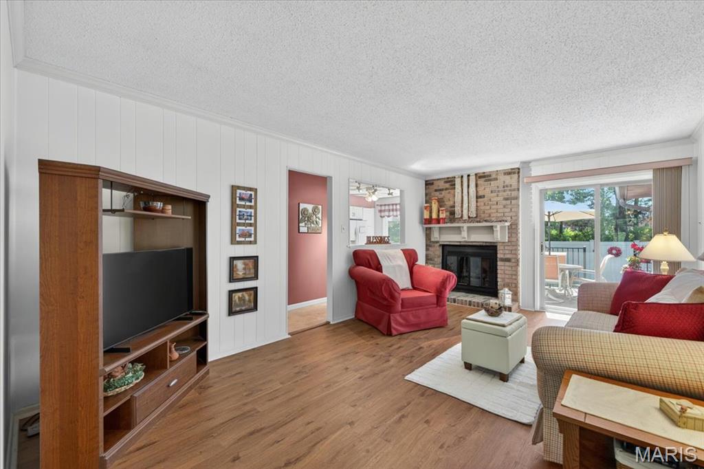 Parkway Gardens Village 6 Condo - Residential